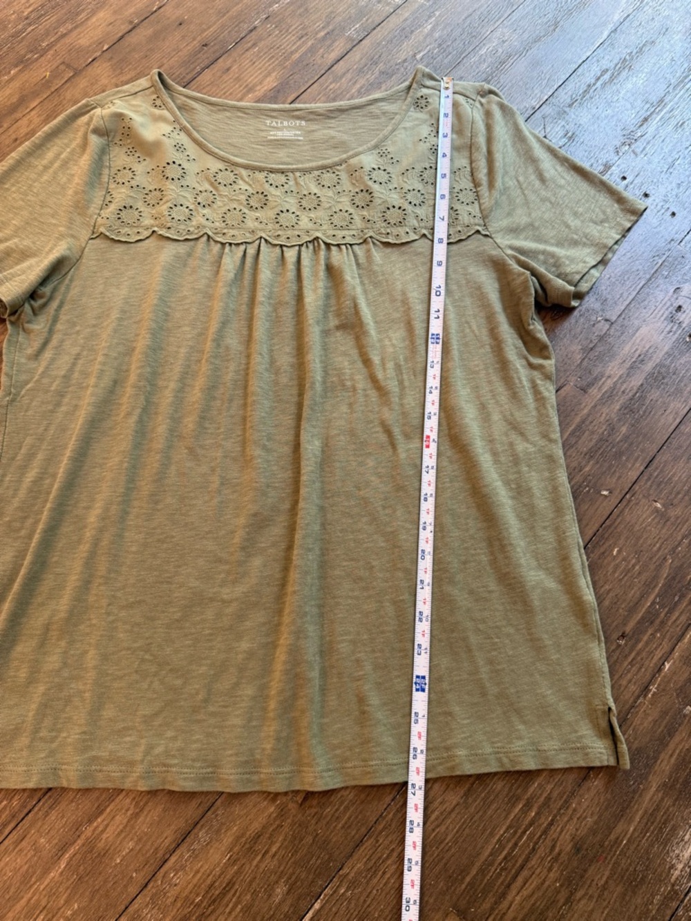 Talbots Large Olive Green Floral Eyelet Embroidered Short Sleeve Cotton Top - Picture 9 of 11